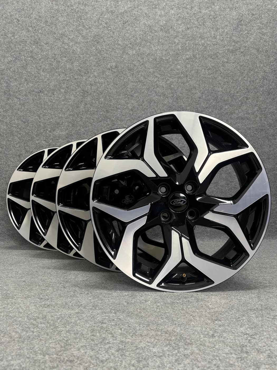 Ford 18" 4x108