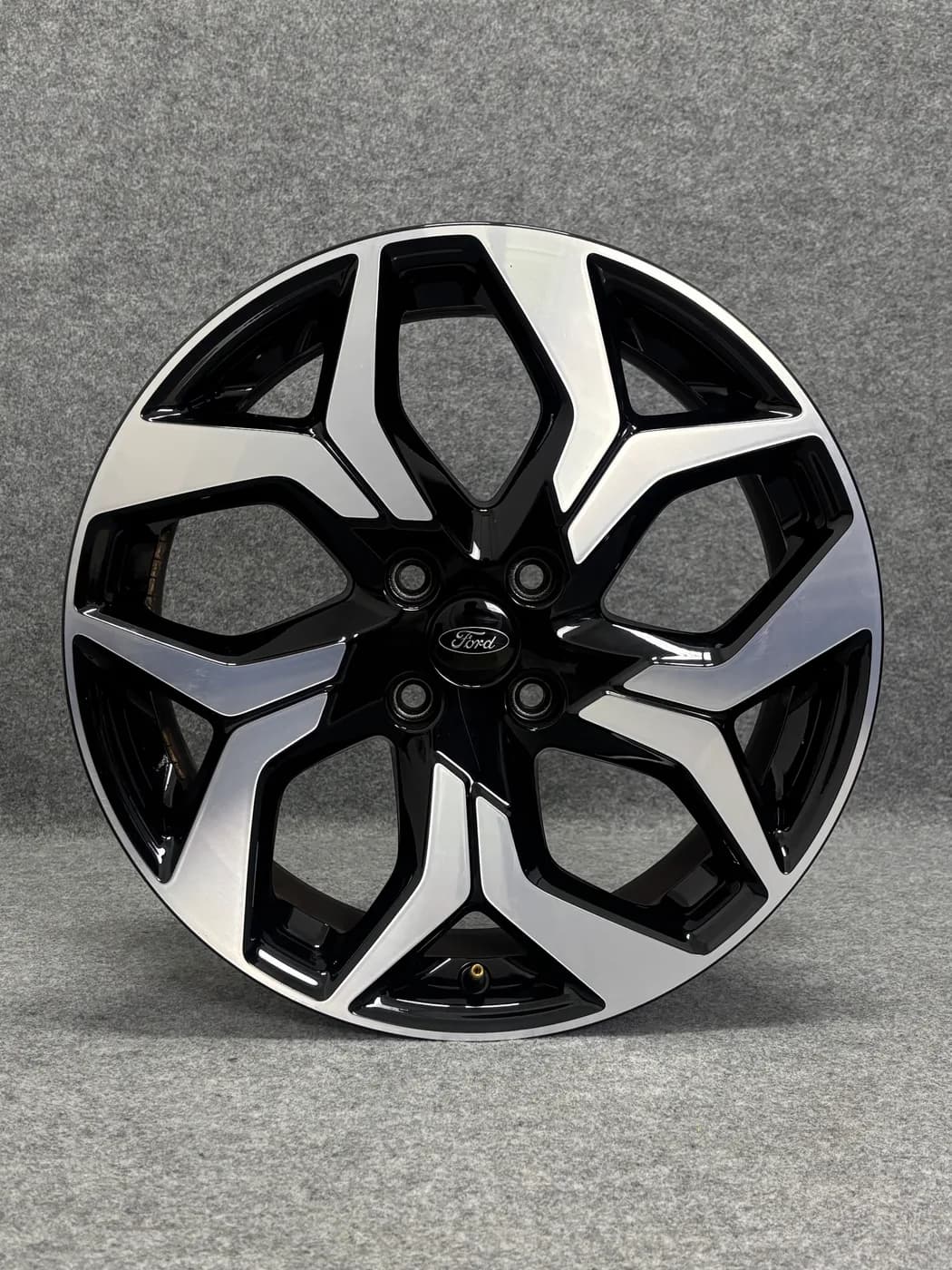 Ford 18" 4x108