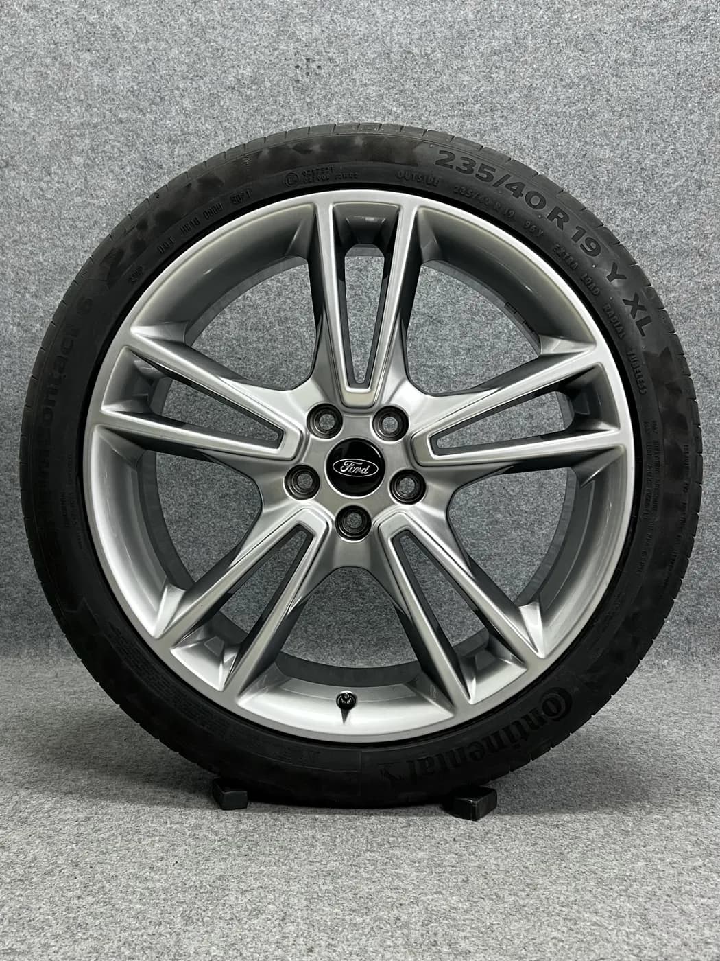 Ford 19" 5x108