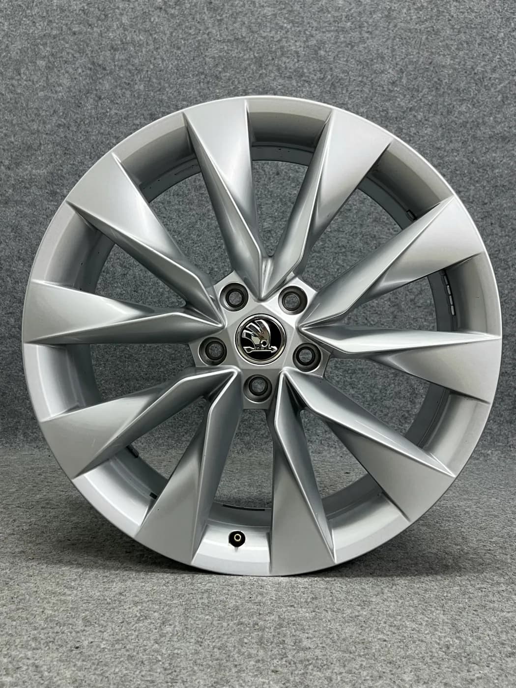 Skoda 19" 5x112