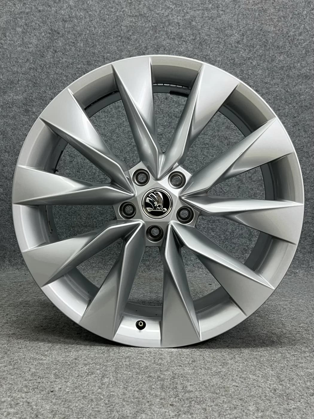 Skoda 19" 5x112