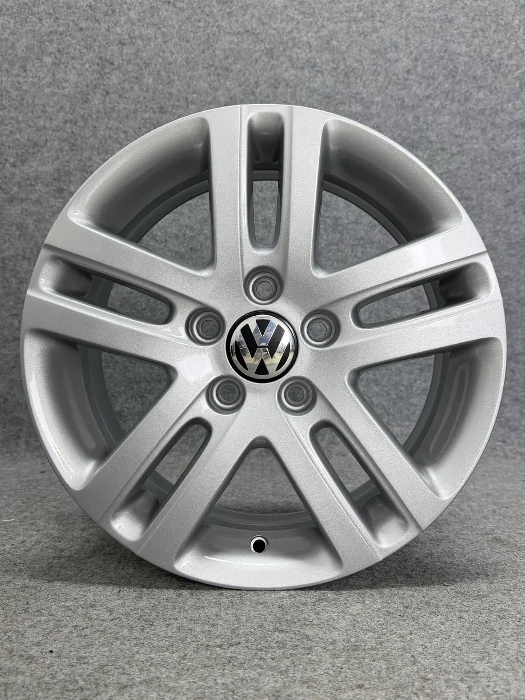 Volkswagen 16" 5x112